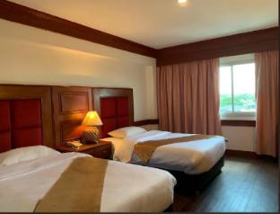 Raya Grand Hotel.