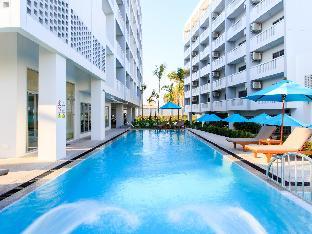 Recenta Suite Phuket Suanluang