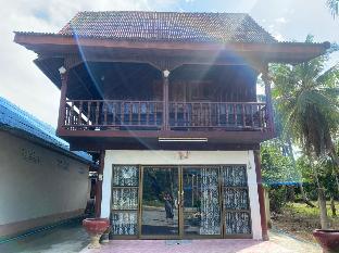 Reindeer House Wat Chedi 6-12