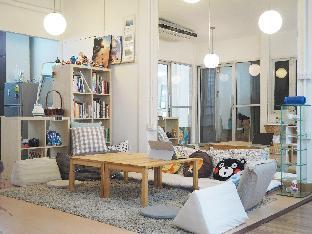 Relax in a Grand Living Space in Sathorn