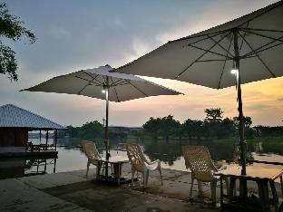 River Marina Resort