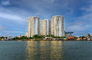 Riverine Place Hotel and Residence