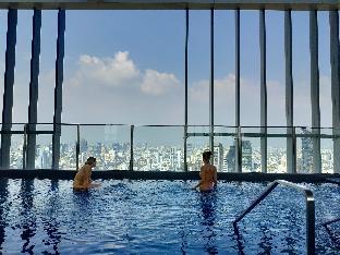 Rooftop pool luxury cozy condo free wifi @BTS 648