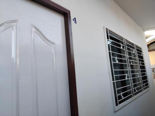 room 4