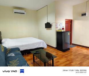 Room Mae Mani