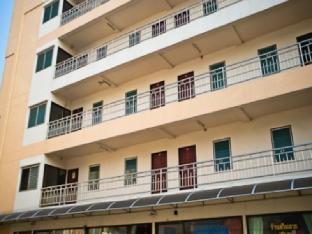 S&amp;P Service Apartment