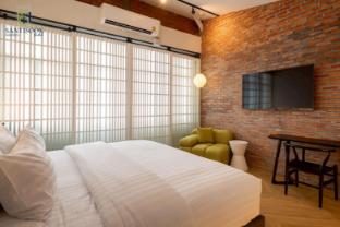 Santisookmidtown pattani