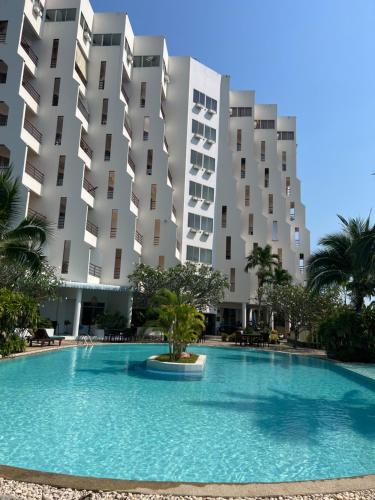 Sea sand sun resort Deluxe 509 Mae Rumphueng beach