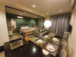 Sea-side at rain-condo