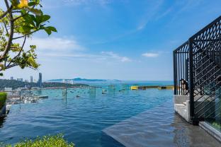 Sea View Edge Central Pattaya