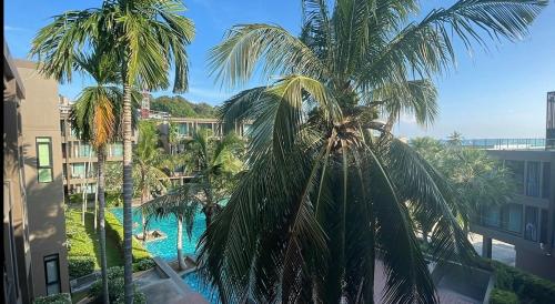 Sea View &amp; Pool Apartment