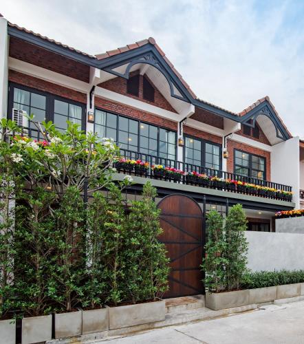 Seatown Huahin Poolvilla