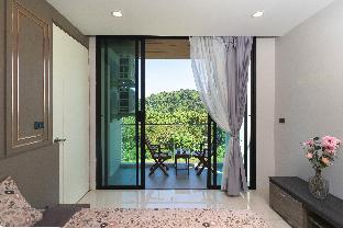 Seaview 1BR Condo Viva Patong A503, Freedom Beach