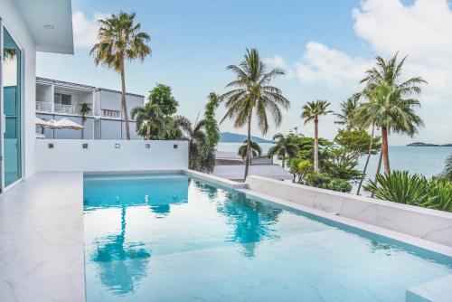 Seaview Beachfront Villa 1