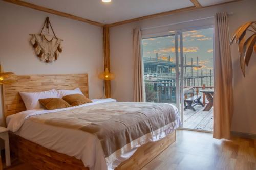 Seawave Guest House