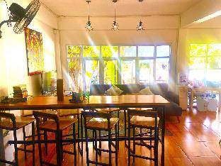 See Sea Backpacker House