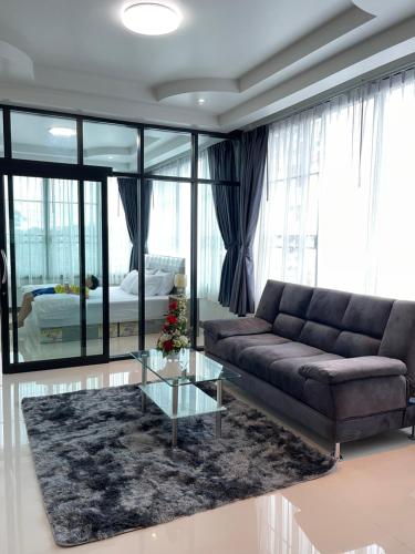 Service Apartment ใจกลางเมืองใกล้แหล่งท่องเที่ยวVipRoom203