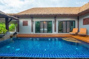 Setrova Bali Pool Villa Rawai Phuket