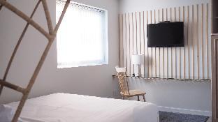 Shanti-Retreat Hotel