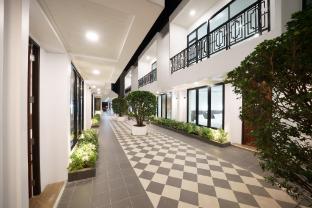 Silom Residence Hotel