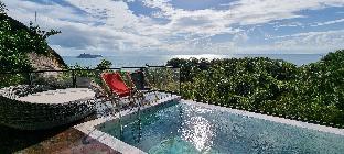 Sis and Sea Villa