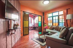 SixBedroom Villa in Saturday Night Market Old Town