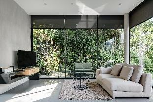 Sleek Hillside Villa with a Pool in Kamala