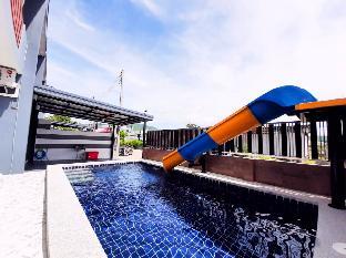 Slider Pool Villa 4 Bedroom Huahin Style Townhome