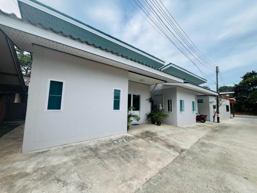 Smile house2