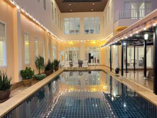 South pattaya Golden Palace,10BR Villa,30PPL