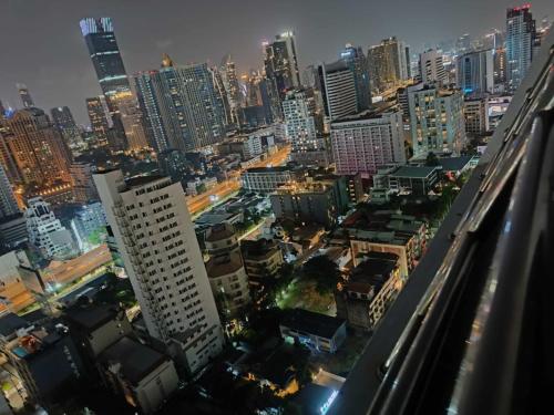 Spacious 1,2 &amp; 3 Bedroom Serviced Apartments OMNI - Nana BTS