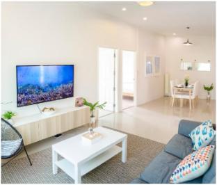 Spacious 2 Bedroom Apartment
