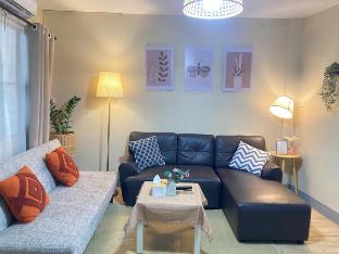 Spacious 3-Storey Townhouse near Nimman &amp; Old city