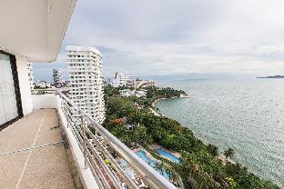 Spacious 4 BR with spectacular ocean & city view