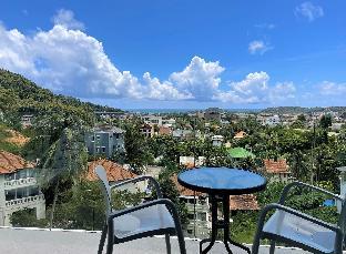 Spacious apartment at Kata Ocean View M11
