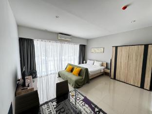 Spacious studio at Chic Condo Karon beach 102