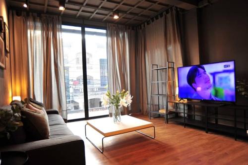 STAY-DIUM House Huamark