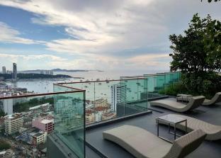 Studio Sky Pool@Edge Central Pattaya A1