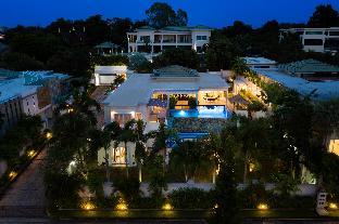 Stunning Luxury pool villa