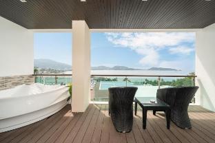 Stylish Patong apartment -ocean view and jacuzzi
