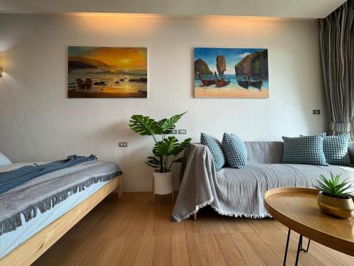 Stylish Seaview Studio Apartment