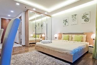 STYLISH Studio in Peak Towers