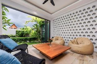 Stylish villa with swimming pool and 3 bedrooms