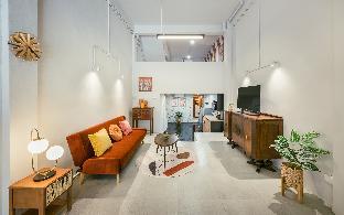 Sukhumvit entire house - 2 mins walk from skytrain