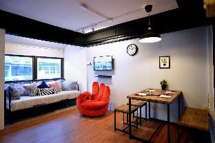 Sukhumvit Manhattan Style w/ Bathroom+Kitchen (R2)