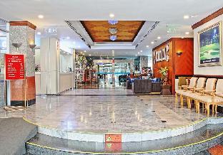 Summit Pavilion Hotel