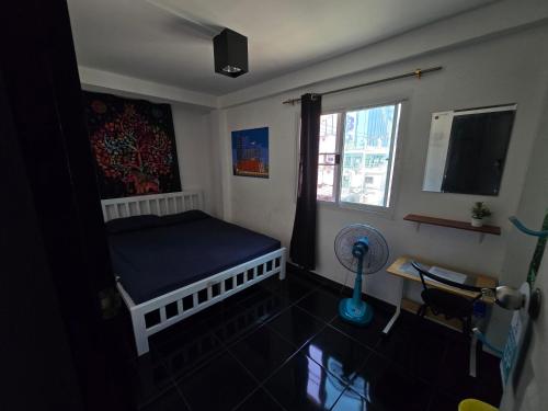 Sunny homestay room 03-06