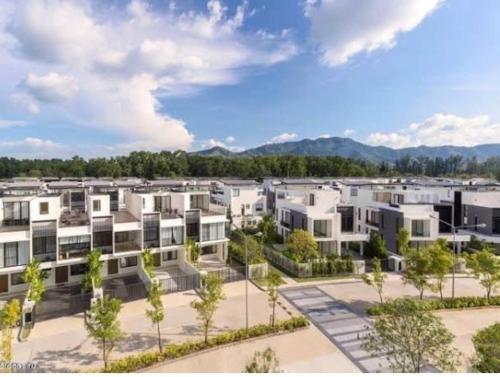 Super Friendly TH Laguna Park