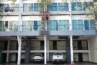 T33 hostel