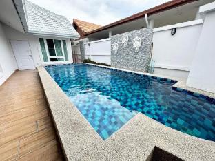 TagVilla Luxurious Pool Villa - Pattaya 04 Bedroom